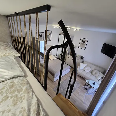 Bb W Centrum Z Antresola Apartment Krynica Zdroj