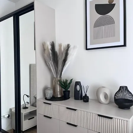 Lejlighed Bb W Centrum Z Antresola