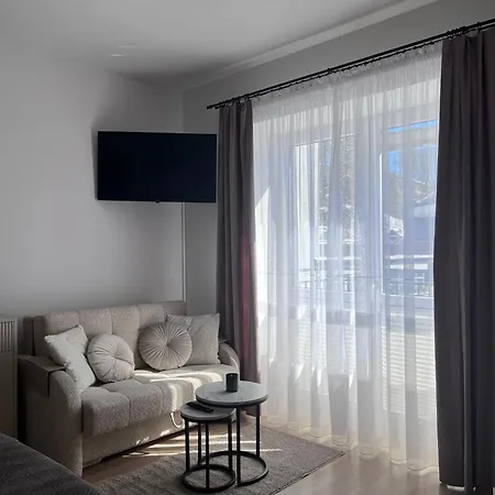 Bb W Centrum Z Antresola Krynica Zdroj